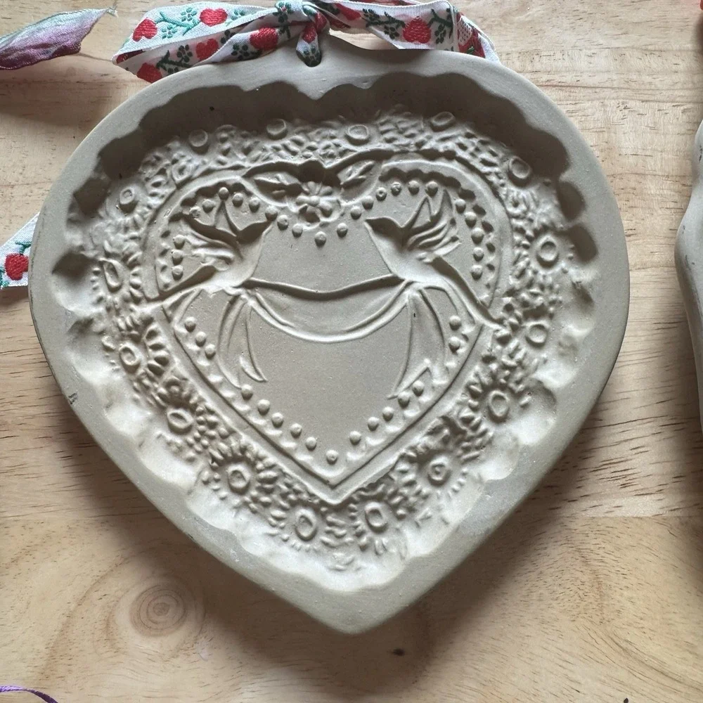 Lot 8 Vintage Cookie‎ Molds Brown Bag Cookie Art + Hartstone Holiday Designs